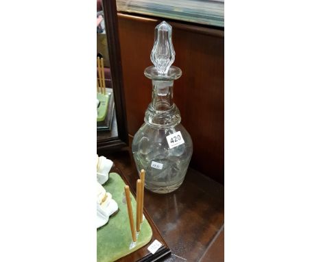 GEORGIAN GLASS DECANTER