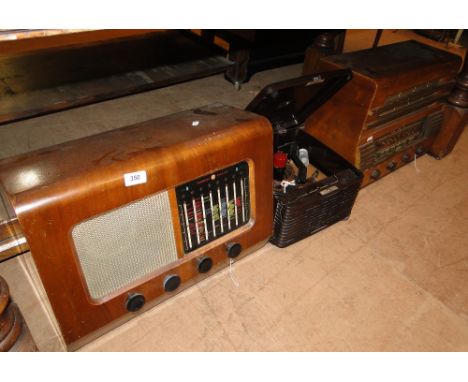 2 vintage radios and a Bakelite record player