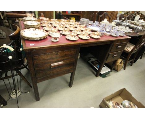 Mid 20th century Oak Leather Inset Desk