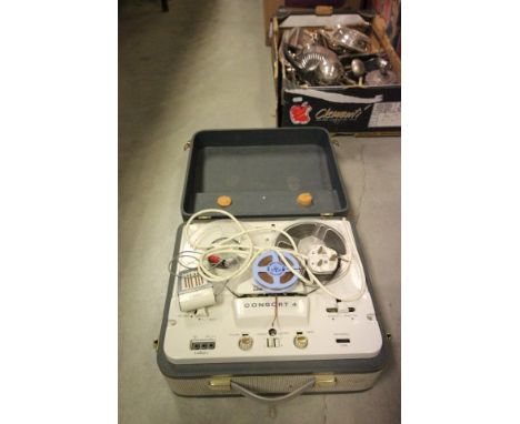 Reel to Reel Tape Recorder