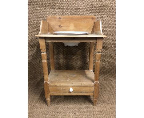 A Victorian pine wash stand and basin, 60 cm x 40 cm x 93 cm