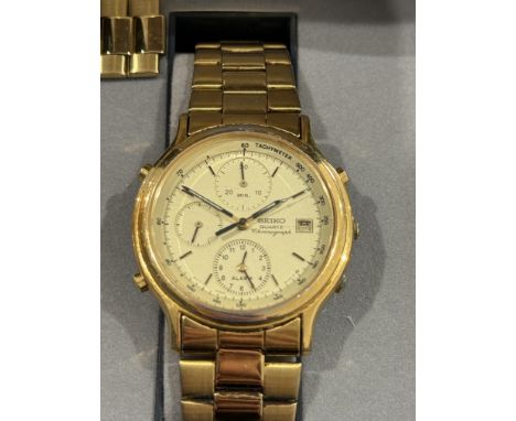 Seiko quartz chronograph wristwatch in box 