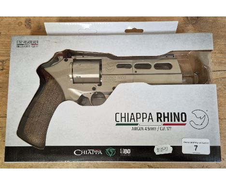 A Chiappa Rhino 50DS .357 magnum .177 calibre Co2 air gun (Revolver), serial no.20D71534, 25cm long, in original box with man