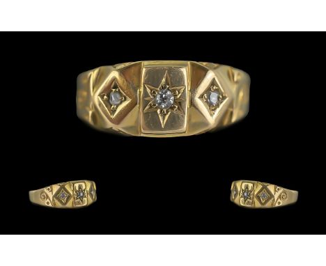 18ct Antique Three Stone Diamond Ring, ring size M, weight 2.20 grams.