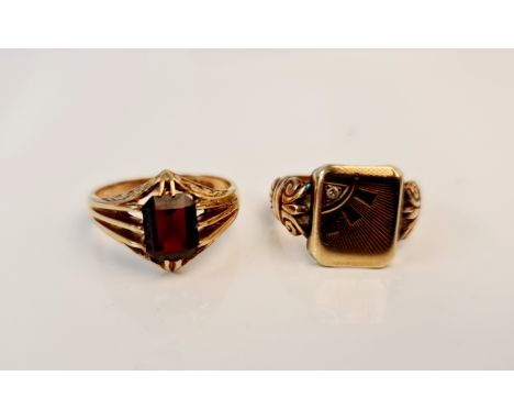 A hallmarked 9ct yellow gold gents signet ring, ring size S, with a hallmarked 9ct yellow gold gents red paste ring, ring siz