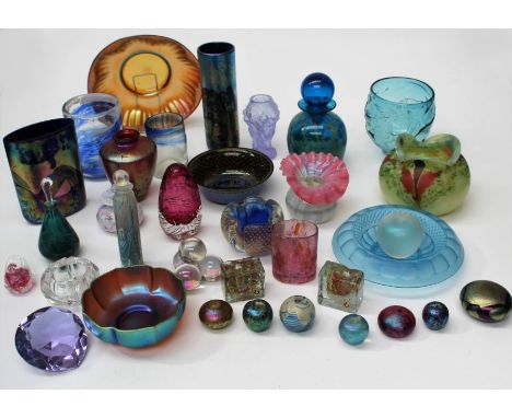 A mixed lot of Caithness, Mdina, Isle of Wight and other studio glass
