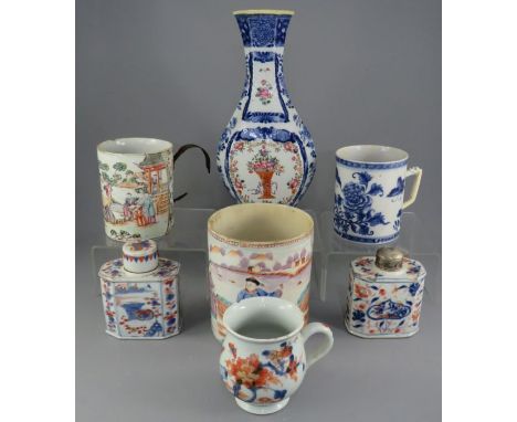 A group of eighteenth and nineteenth hand-painted Chinese porcelain famille rose and blue and white wares. To include: a tall