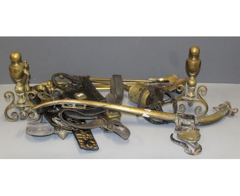 A good mixed lot of Victorian and other metalwares, including a brass fire curb, companion stands and tools, paraffin lamp, c