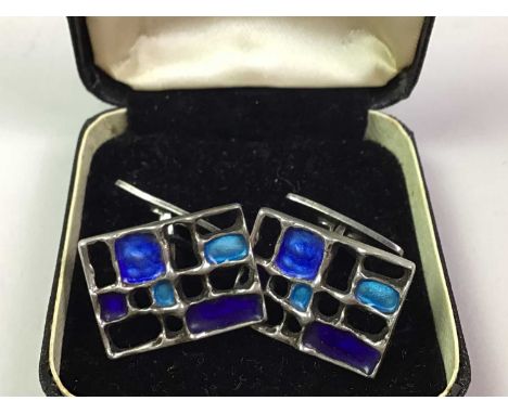 DAVID ANDERSEN, PAIR OF NORWEGIAN SILVER AND ENAMEL CUFFLINKS, marked with initials and fully hallmarkedeach 25mm wide