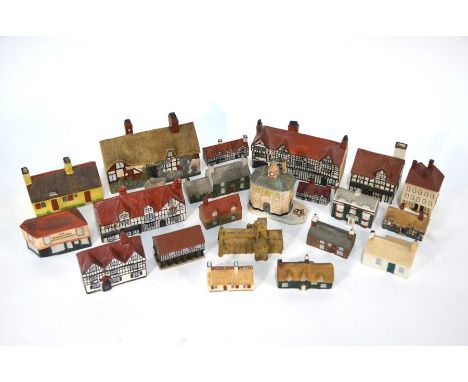 A large Goss china model of Ann Hathaway's Cottage, 15.5 cm wide, to/w twelve smaller Goss historic buildings, five similar W