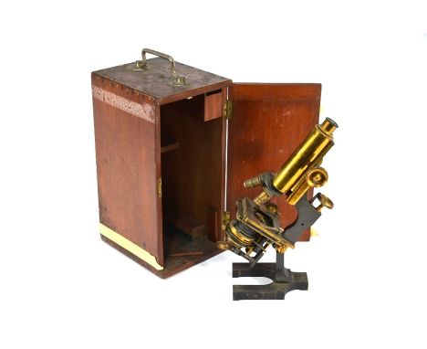 A Leitz Wetzlar microscrope no 204599 (1921) - little used - in Melville &amp; Hunter fitted case with accessories and certif