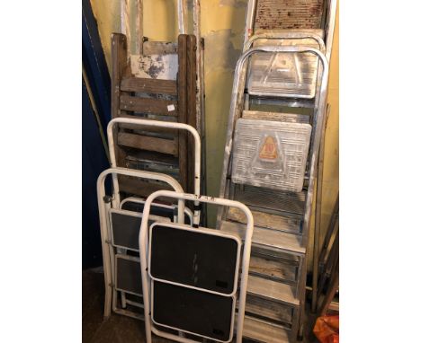 11 SETS OF ALUMINIUM STEP LADDERS 