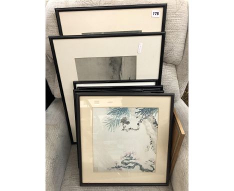 CHINESE LITHOGRAPHIC SCROLL PRINT SNOW AT DUSK AND A SET OF FOUR SIMILAR CHINESE PRINTS AND A SONG DYNASTY STYLE PRINT CONVER