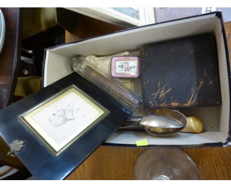 A rummage box of collectables comprising of German Occupation soap; bone handled knife; vintage Kampfe Bros travelling razor 
