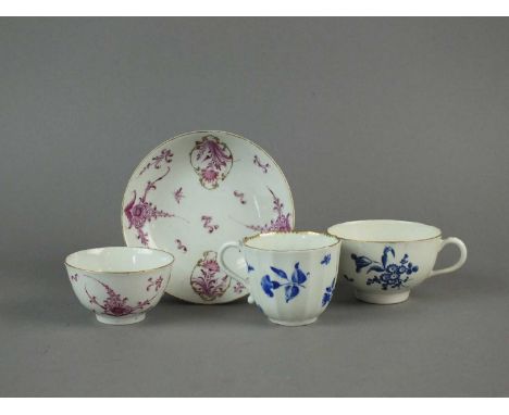 A Worcester tea bowl and saucer circa 1775 painted in overglaze puce enamel with flowers and gilding, unmarked, saucer 12.5cm