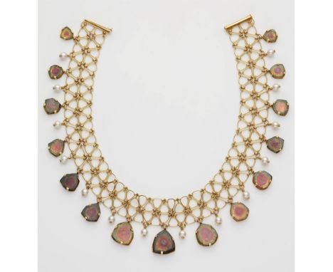Kragencollier mit Turmalinen18 kt Gelbgold. Handgeschmiedetes Halsband aus ornamental verschlungenen Golddrähten mit Stecksch