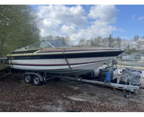 A SUNSEEKER PORTOFINO XPS21 MOTOR BOAT - A RESTORATION PROJECT, THE BOAT INCLUDES ITS MERCRUISER 3 LITRE INBOARD ENGINE WITH 