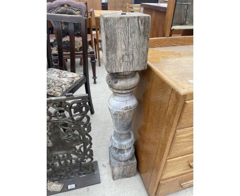 A VINTAGE WOODEN COLUMN STAND 