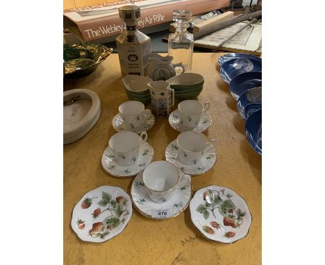 A MIXED LOT TO INCLUDE STAFFORDSHIRE 'DELFESTA' CHINA CUPS AND SAUCERS, AVOCADO BOWLS, A BRITISH SHOOTING WHISKY DECANTER, GL