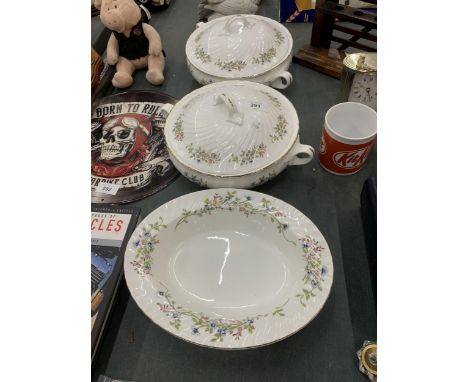 TWO VINTAGE FLORAL TUREENS WITH TWO BOWLS 