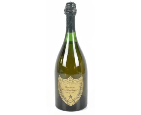 CHAMPAGNE; a single bottle of Dom Perignon vintage 1964.Additional InformationThe bottle and label are in good condition. Lev