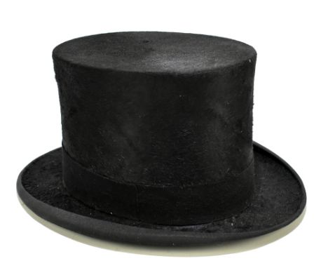 A vintage gentleman's Battersby &amp; Co London silk top hat in cardboard outer box, internal length 19.7cm, internal width 1