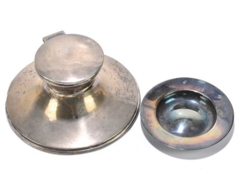 A hallmarked silver capstan inkwell and a small circular dish (2).