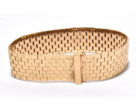 A 9ct textured yellow gold bracelet, length 18cm, approximate weight 43.5g.&nbsp;Additional InformationClasp function working