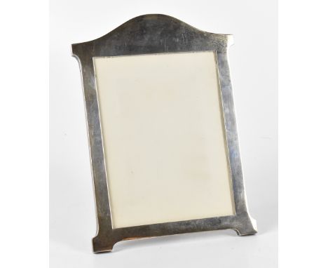 SANDERS &amp; MACKENZIE; a George V hallmarked silver mounted oak photograph frame, Birmingham 1925, height 27cm.Additional I
