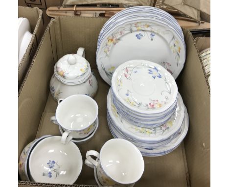 A box containing a Villeroy & Boch "Riviera" part dinner service, including dinner plates, side plates, bowls, teacups, teapo