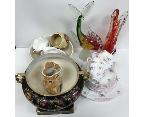 A Shelley "Bridal Rose" part tea set comprising milk jug, sugar bowl, six cups, six saucers, six tea plates and a sandwich / 