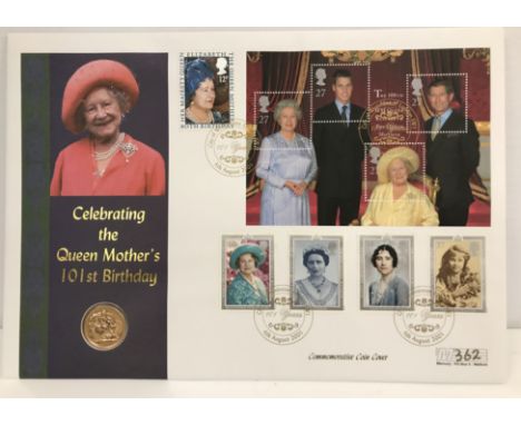 A Her Majesty The Queen Mother 101st Birthday gold sovereign First Day cover with uncirculated full gold sovereign 2001, limi