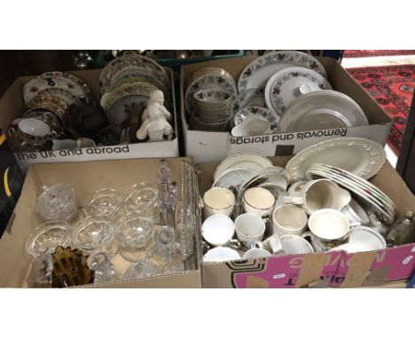 A Royal Doulton 'Camelot' dinner/tea service comprising 8 place settings of dinner plates, side plates, tea plates, twin-hand