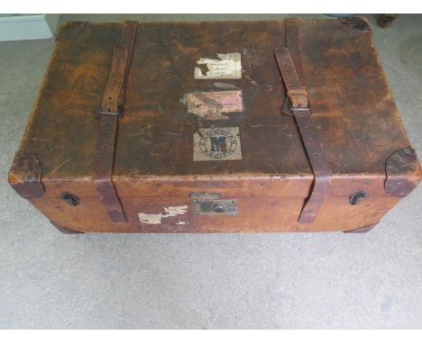 A vintage leather trunk - 31cm x 85cm x 51cm