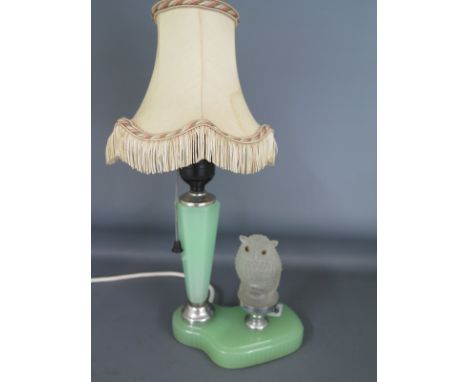 A green glass Art Deco night light with clear owl lamp - Height 37cm - working condition