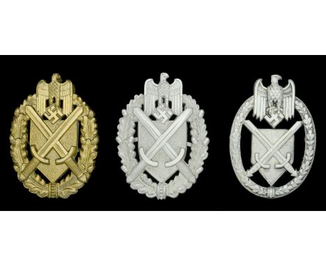 German Second World War Marksmanship Badges. A set of the three final pattern marksmanship lanyard plaques, for 1-4, 5-8, and