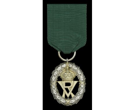 Volunteer Officers’ Decoration, V.R. cypher, unnamed, silver and silver-gilt, hallmarks for London 1892, lacking integral top