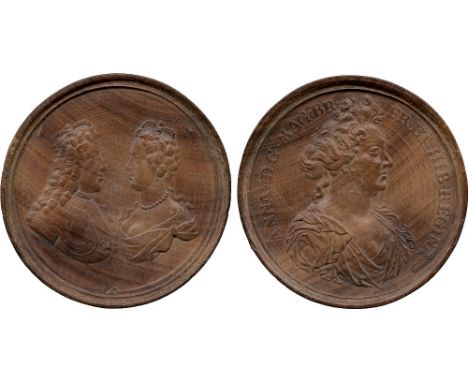 COMMEMORATIVE MEDALS, British Historical Medals, William and Mary and Queen Anne, Light Boxwood Medallic Draughtsman, c.1702,