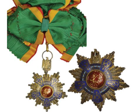 COMMEMORATIVE MEDALS, World Medals, Egypt, The Order of the Republic, instituted 1953, Presented to His Excellency Dr Wolfgan