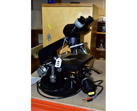 WILD HEERBRUGG BINOCULAR M12 MICROSCOPE, complete wooden box and Wild Kohler lamp, untested (1)
