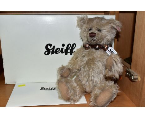 A BOXED LIMITED EDITION STEIFF BEAR, 'Bojangles' caramel, 664274, red and white label, button in ear, No.3/2000, height 33cm,