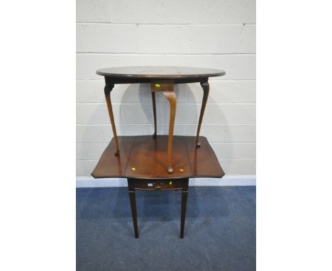 A LATE 20TH CENTURY MAHOGANY SOFA TABLE, with a single frieze drawer, open width 100cm x closed width 50cm x depth 70cm x hei