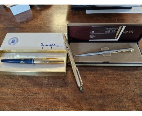 Trio of USA American Presidential Pens inc a Parker US Secret Service Arrow Pen, a Signed Ronald Reagan example, and an Evers