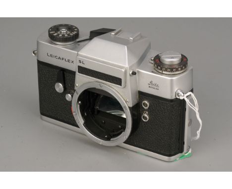 A Leica Leicaflex SL SLR Body, chrome, serial no. 1195453Import Duty These items have been brought in to sell from outside th