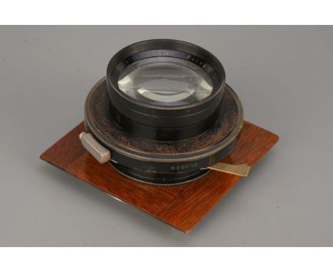 A Wollensak Velostigmar Series II f/4.5 9½" Soft Focus Lens, serial no. 79644, in shutterImport Duty These items have been br