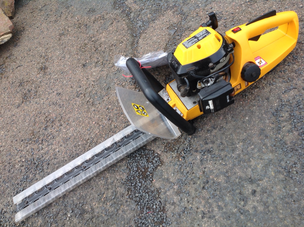 jcb petrol hedge trimmer manual