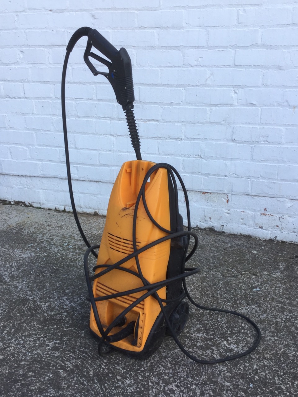 A Halfords electric pressure washer.