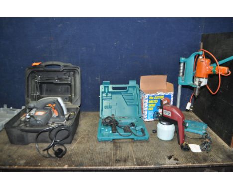 A COLLECTION OF POWER TOOLS including a Makita HP1501 drill, a Challenge Xtreme circular saw, a Screwfix airless sprayer (all