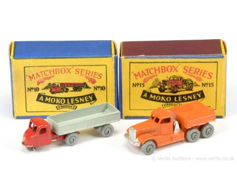 Matchbox Regular Wheels 10a Scammell Scarab Mechanical Horse &amp; Trailer - red tractor unit with gold trim, grey trailer, m