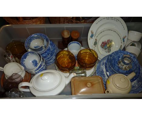 Box of misc ceramics inc Copeland & Spode Italian blue and white, 2 Wedgwood Peter Rabbit plates, Hornsea Heirloom condiments